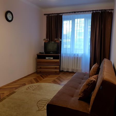 Apartment Gospitalna Street 2 Κίεβο Εξωτερικό φωτογραφία